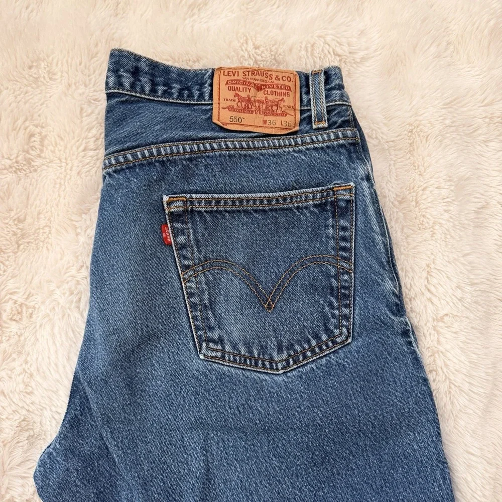 Levi's 550 Relaxed Fit Jeans 36x36 Y2K Era Made‎ in Haiti